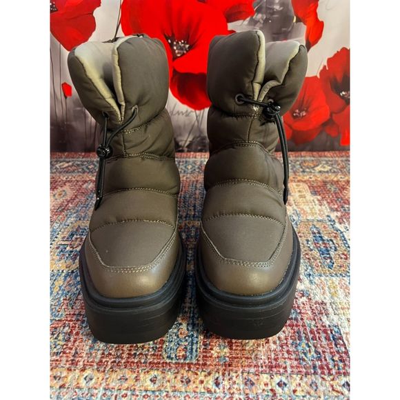 Sam Edelman Lakyn boots. NWT. Size 7. - Picture 1 of 8